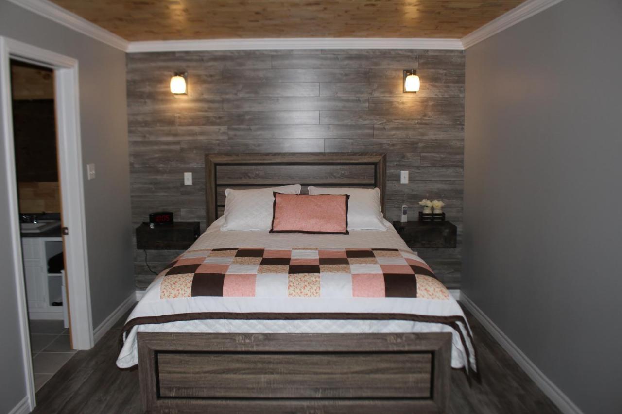 Raleigh Rooms & Taylor'S Crafts Exteriör bild