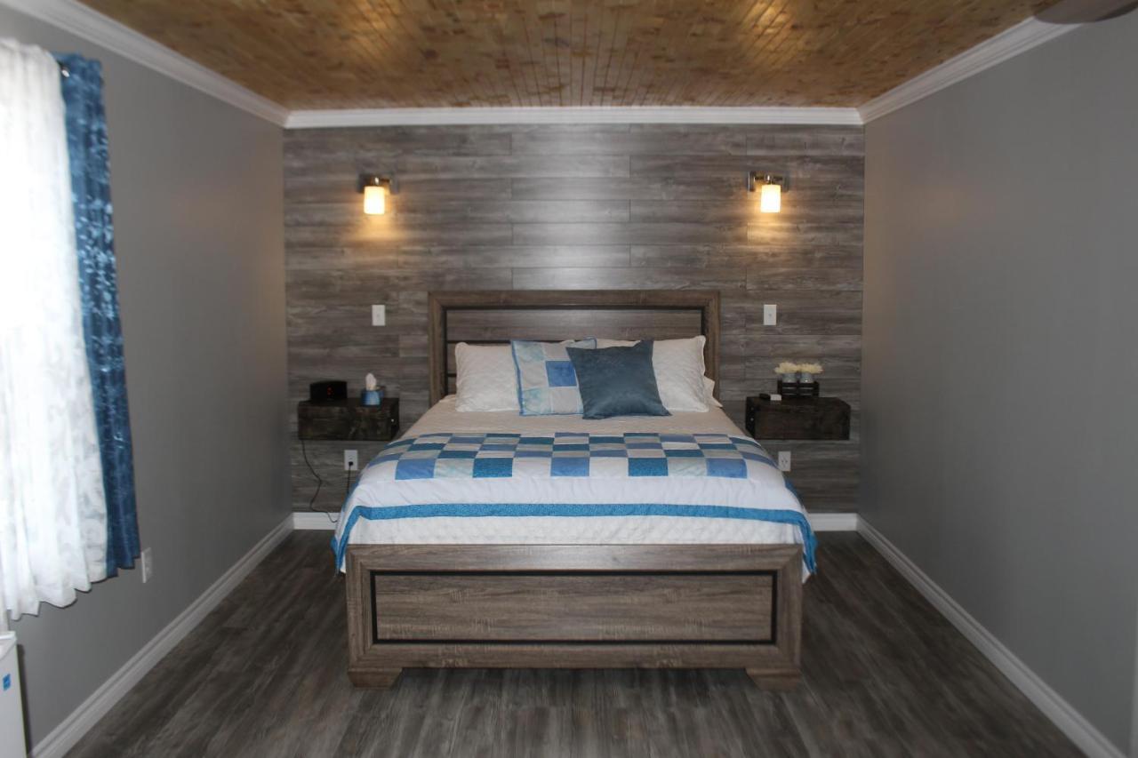 Raleigh Rooms & Taylor'S Crafts Exteriör bild