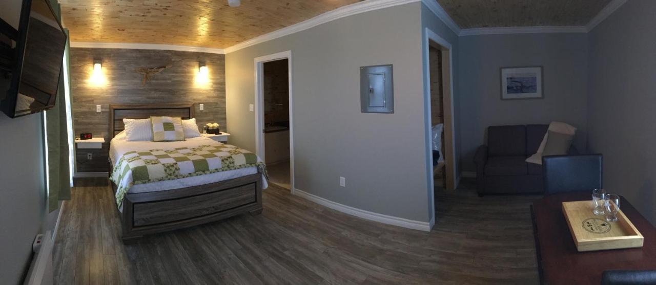 Raleigh Rooms & Taylor'S Crafts Exteriör bild