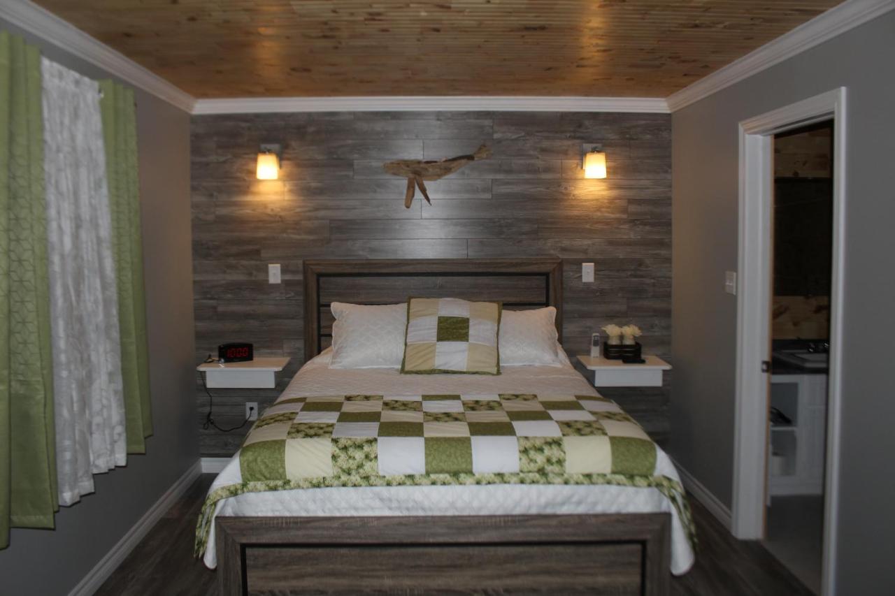 Raleigh Rooms & Taylor'S Crafts Exteriör bild