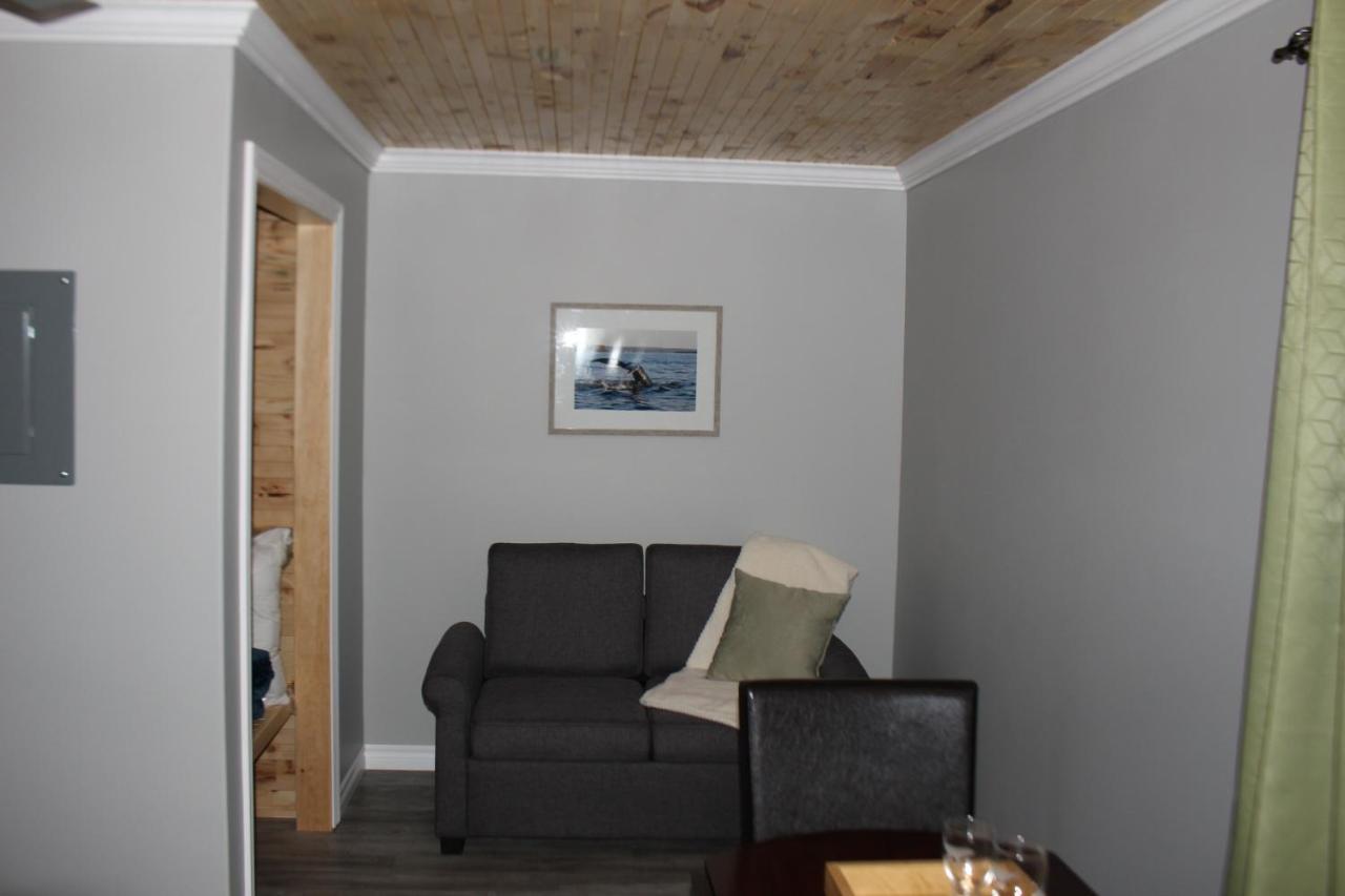Raleigh Rooms & Taylor'S Crafts Exteriör bild